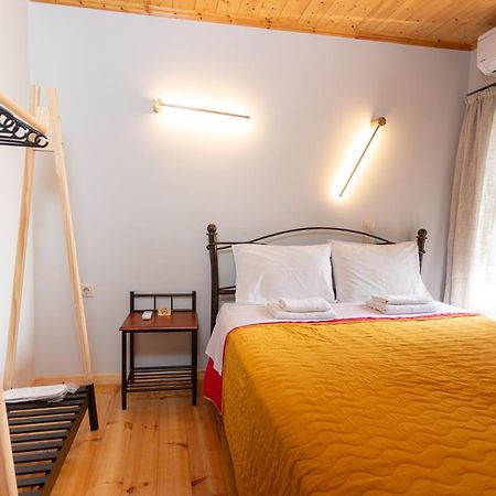 To Spiti Sto Castro Apartment Nafpaktos Bagian luar foto