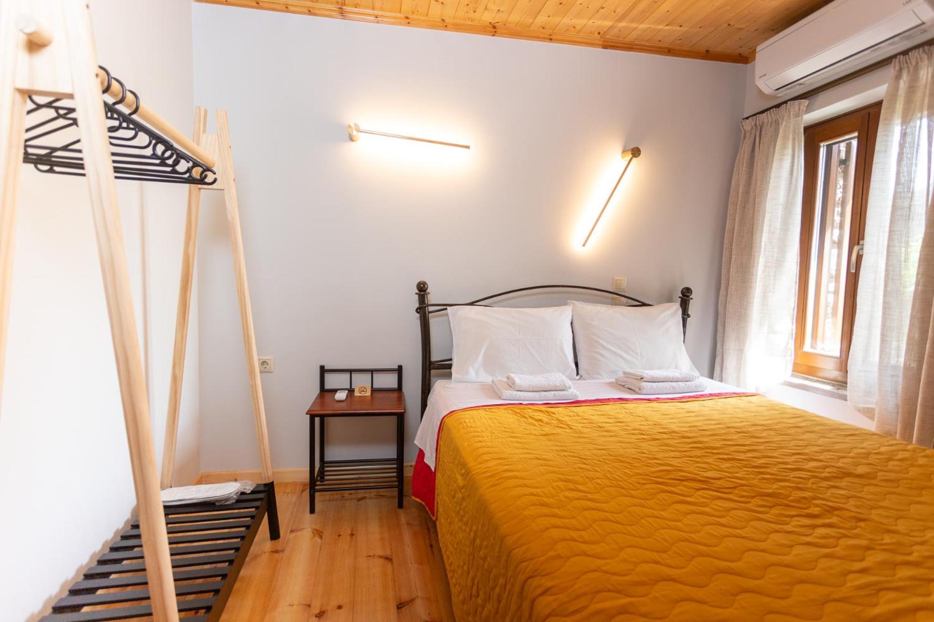 To Spiti Sto Castro Apartment Nafpaktos Bagian luar foto