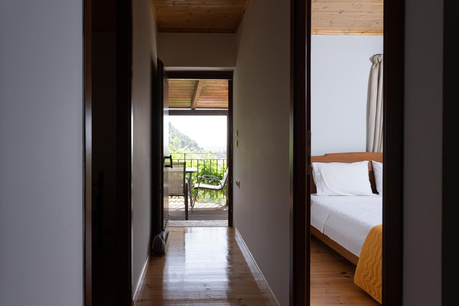 To Spiti Sto Castro Apartment Nafpaktos Bagian luar foto